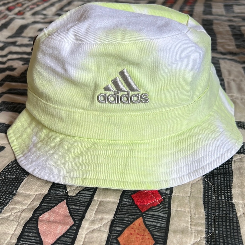 Adidas Bucket tie dye hat Neon Yellow
